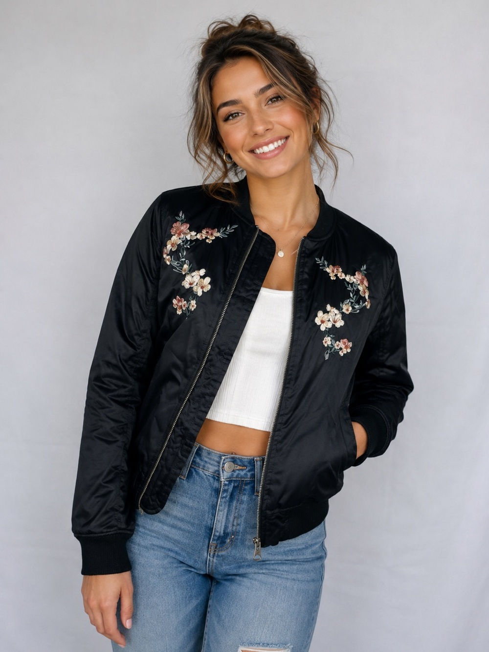 American Eagle embroidered black bomber jacket XS